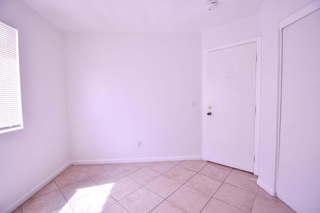 Building Photo - 6780 N 74th Dr