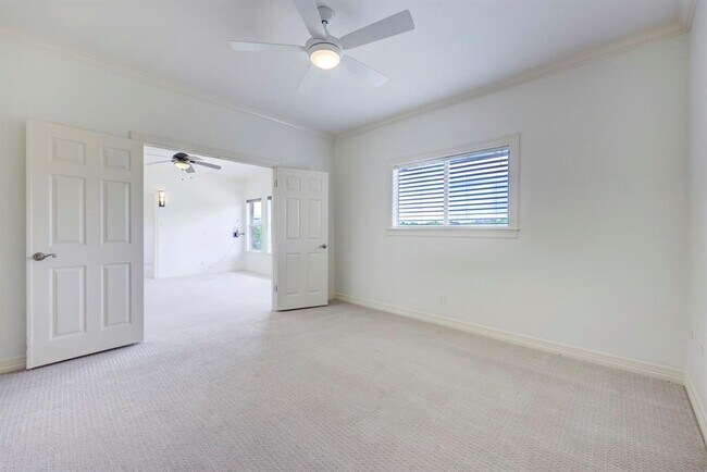 Building Photo - 3105 Lacevine Ln