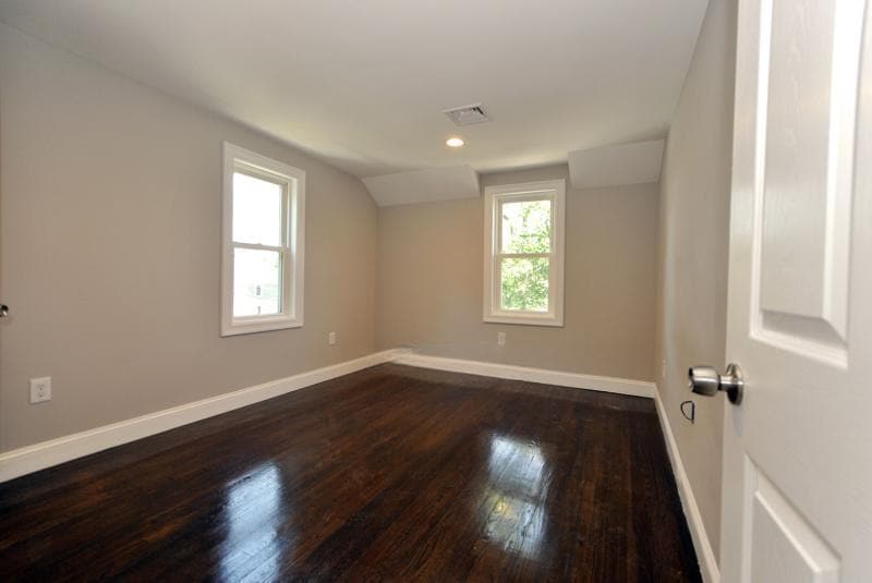 Building Photo - 6 Nonantum St