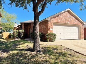 Building Photo - 1103 Savage Dr