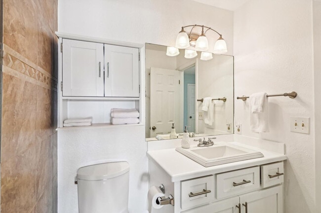 Building Photo - 17751 Panama City Beach Pkwy