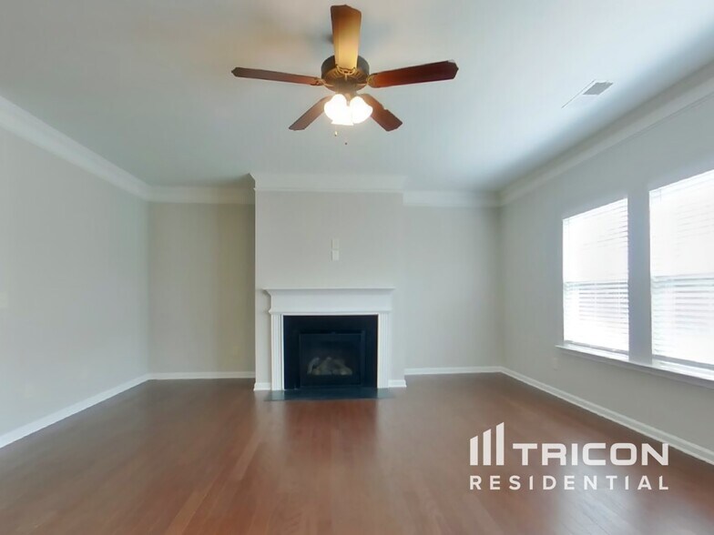Building Photo - 147 Cherokee Reserve Cir