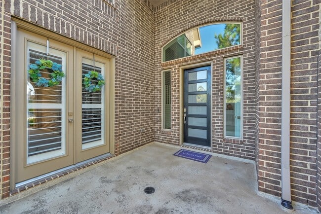 Building Photo - 32007 Autumn Orchard Ln