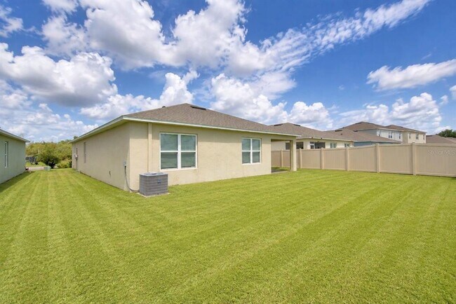 Building Photo - 5628 Siltstone St