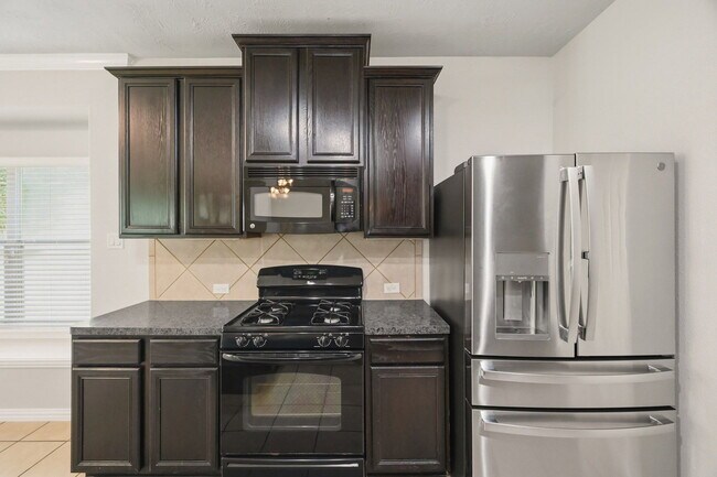 Building Photo - 25615 Crisp Springs Ln