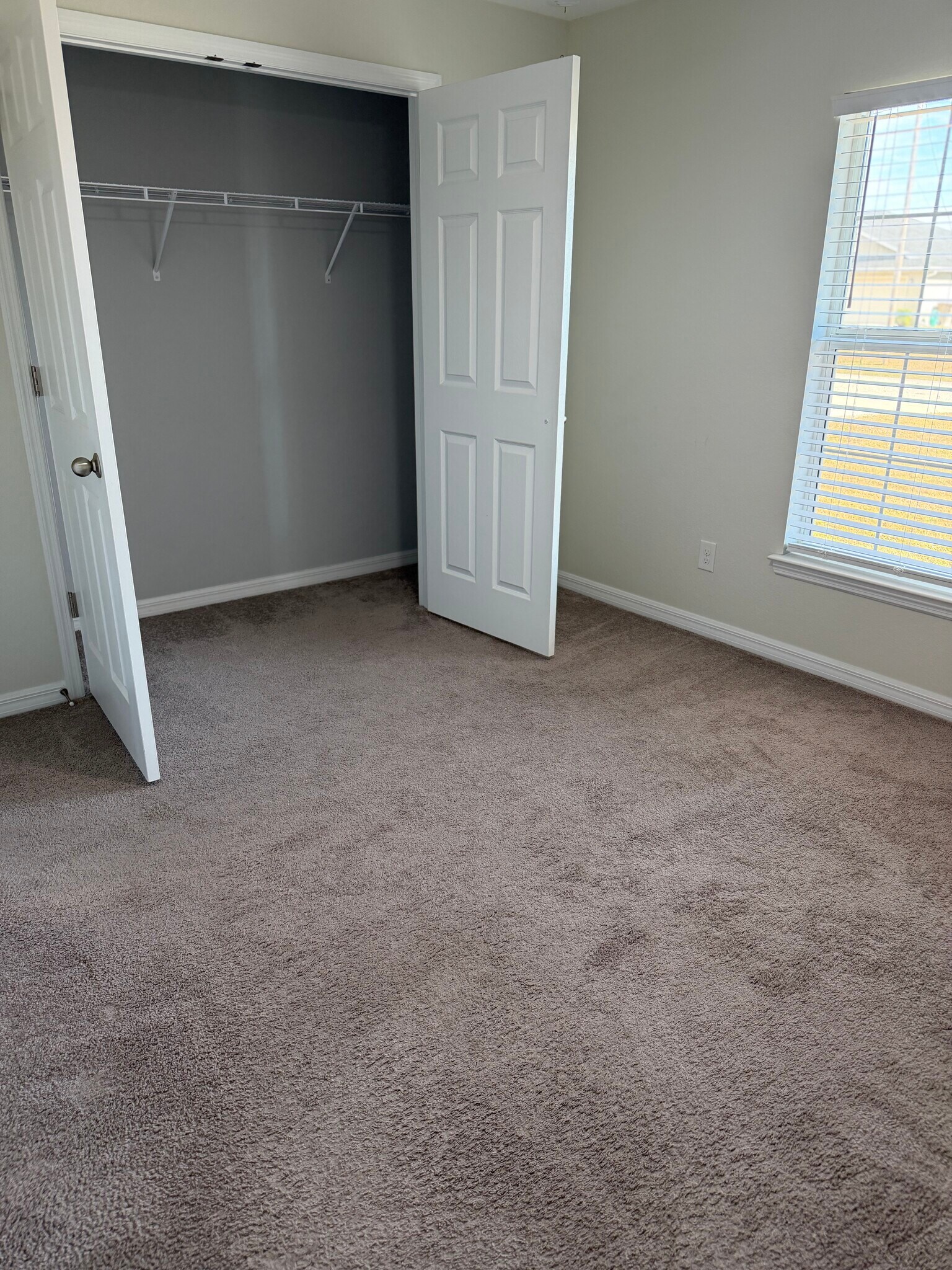 Bedroom #3 extended closet - 2120 NW 18th Ave