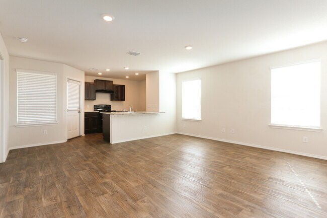Building Photo - 4815 Tusler Park