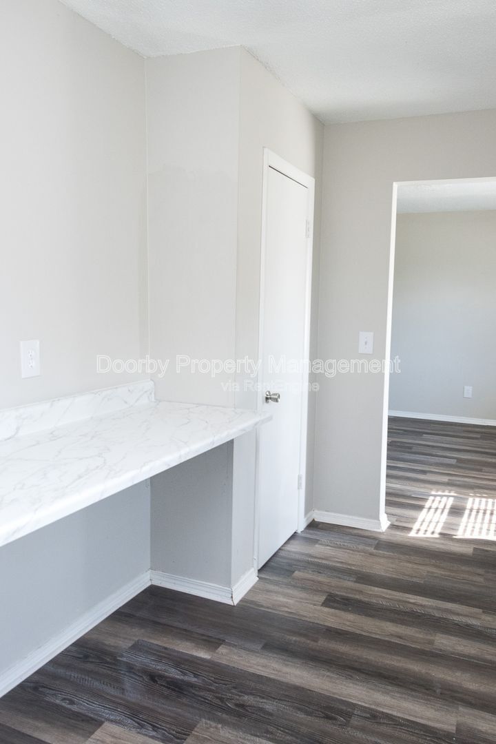 Building Photo - 5102 Tennessee 58