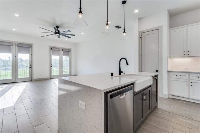 Building Photo - 2609 La Altura Ln