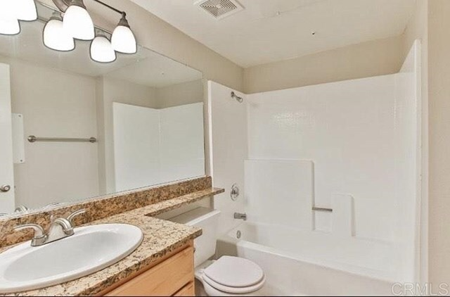 Building Photo - 15353 Maturin Dr