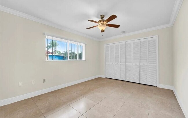 Building Photo - Stunning 3-Bedroom, 2-Bath Estate Home in ...