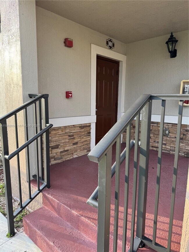 Building Photo - 22551 SW 88th Pl