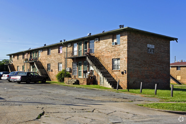 Building Photo - King Manor Apartments