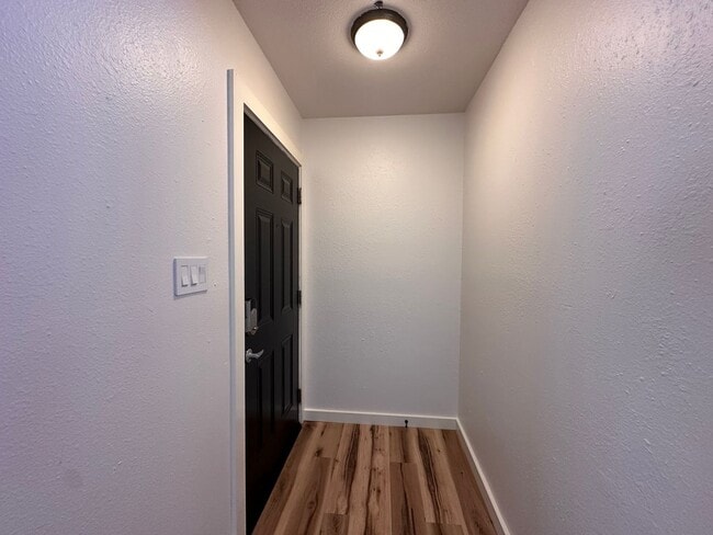 Building Photo - A Modern 2 Bedroom 2 Full Baths Condo Home for rent near Domain, 2nd Floor with Porch, Two Assign...