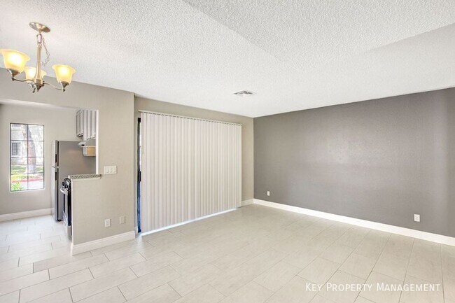 Building Photo - 4700 Nara Vista Way