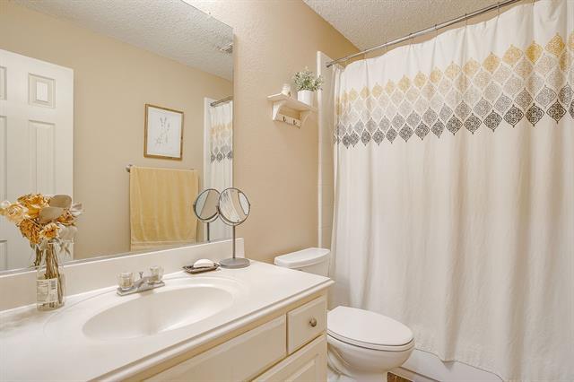 Building Photo - 8136 Zion Trail