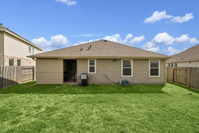 Building Photo - 7511 Greenbriar Cayon Ln