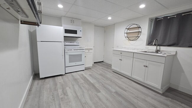 Building Photo - 4658 Inca Cir