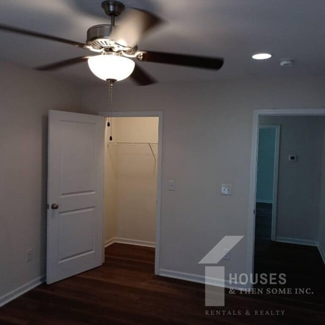 Building Photo - 401 Bramlett Rd