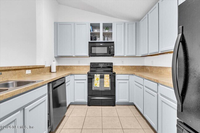 Building Photo - 2200 Marsh Hawk Ln