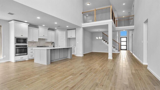 Building Photo - 10918 Spring Wind Dr