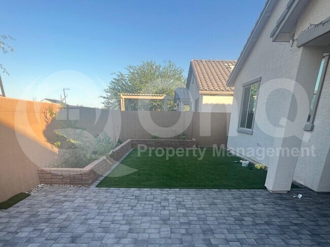 Building Photo - 25493 N 143rd Dr