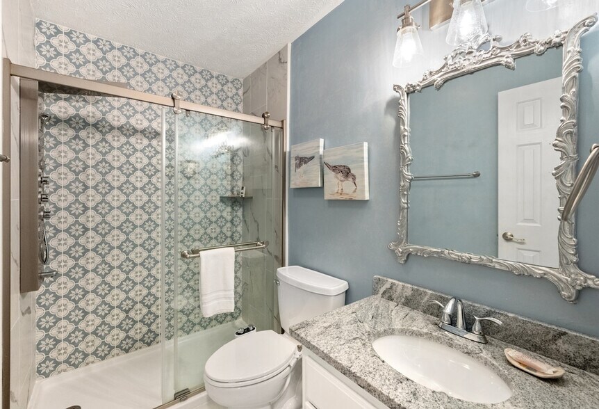 Building Photo - 117 Pinehurst Ln