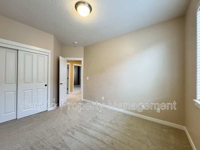 Building Photo - 16847 SW Tempest Way