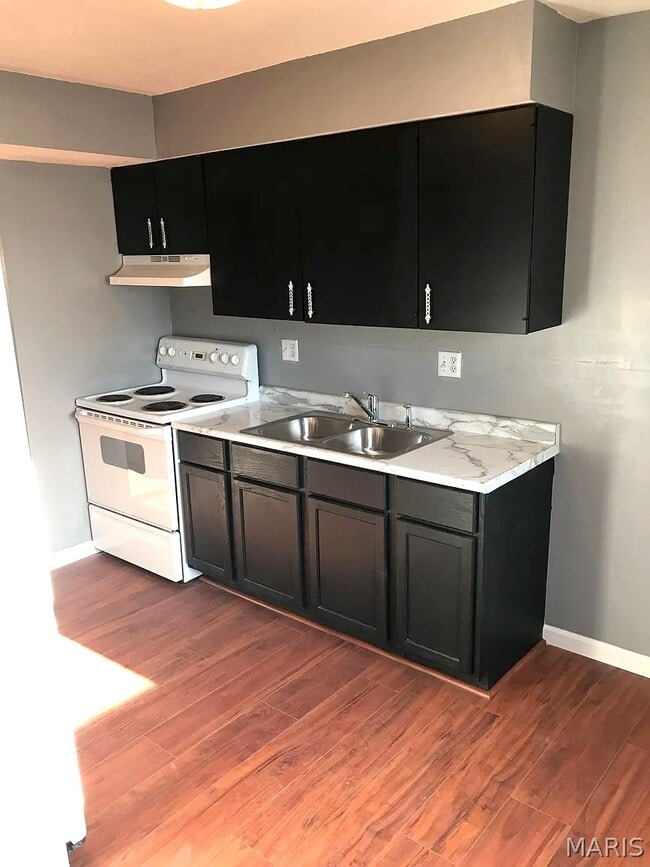 Building Photo - 1104 Arrowhead Dr