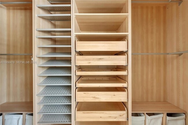 Building Photo - 8015 SW 136th St