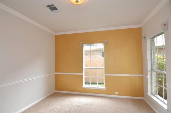 Building Photo - 15024 Galena Dr