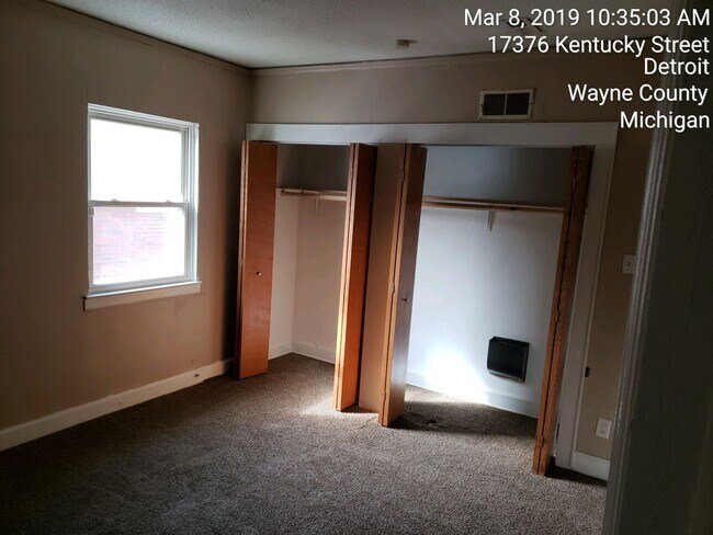Building Photo - 17376 Kentucky St