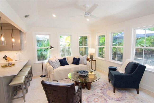 Building Photo - 112 Fish Fever Ln