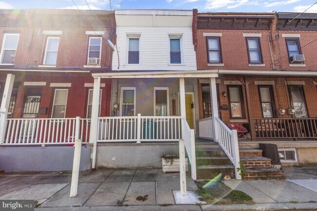 Building Photo - 2238 Titan St