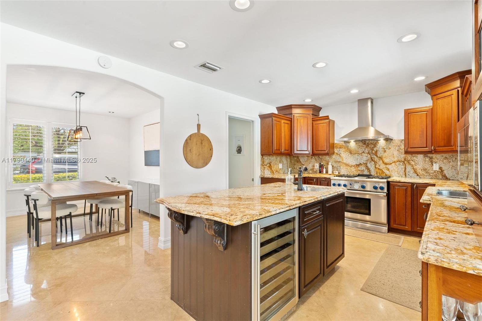 Building Photo - 14700 SW 78th Ave