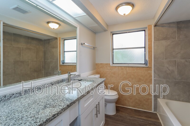 Building Photo - 9410 Cochise Ln