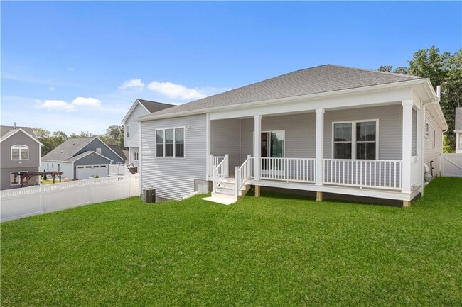 Building Photo - 231 Seawynds Dr