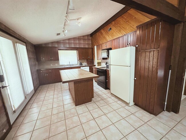 Building Photo - 22767 US-67