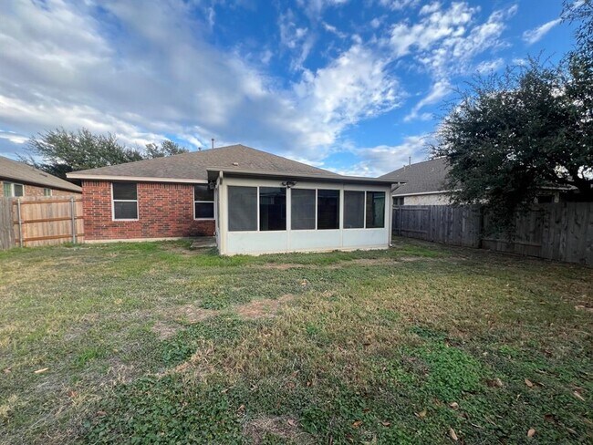 Building Photo - 9504 Castle Pines Dr