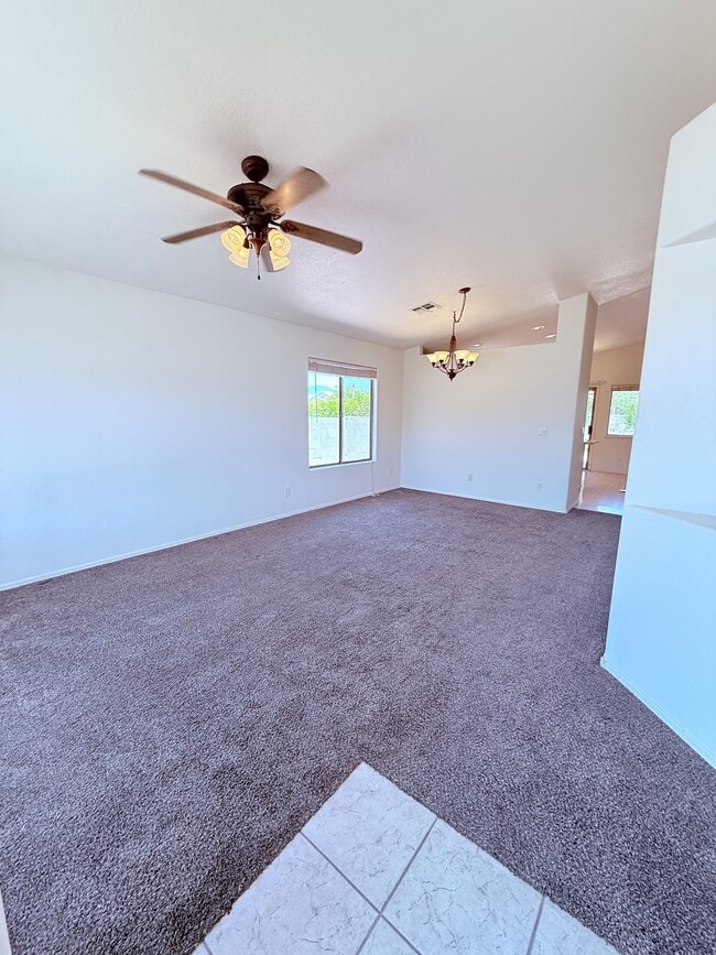 Building Photo - 8010 N Siskiyou Dr