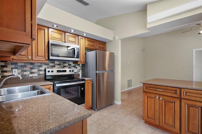 Building Photo - 3131 Colorado Ave