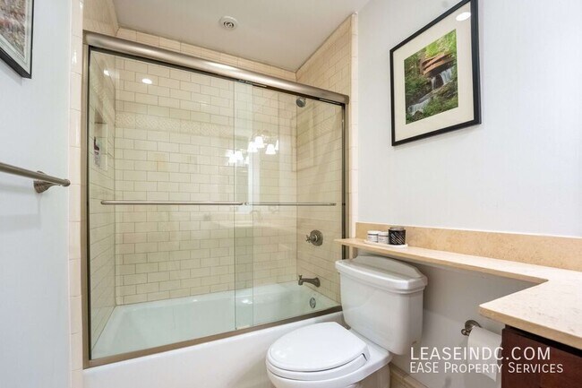 Building Photo - 1325 13th St NW