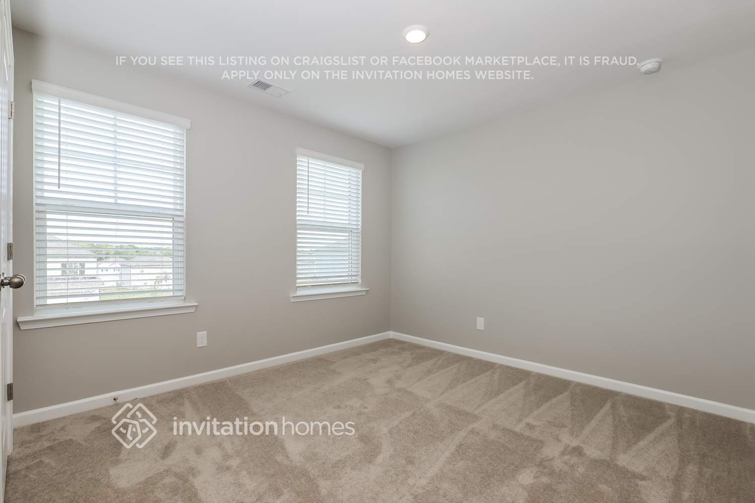 Building Photo - 1216 Arnhem Dr