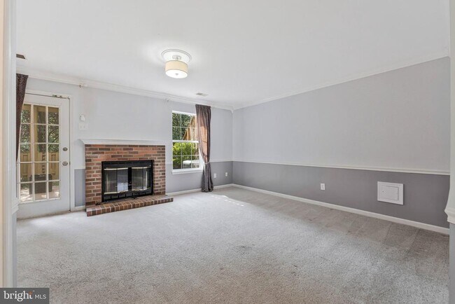 Building Photo - 45514 Baggett Terrace