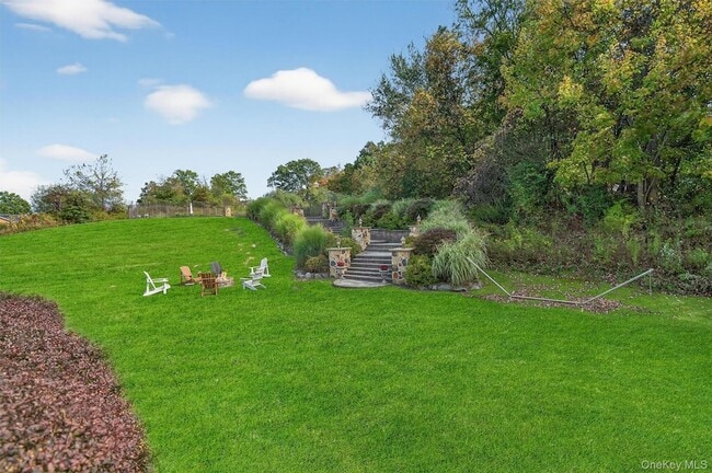 Building Photo - 11 Dorian Way