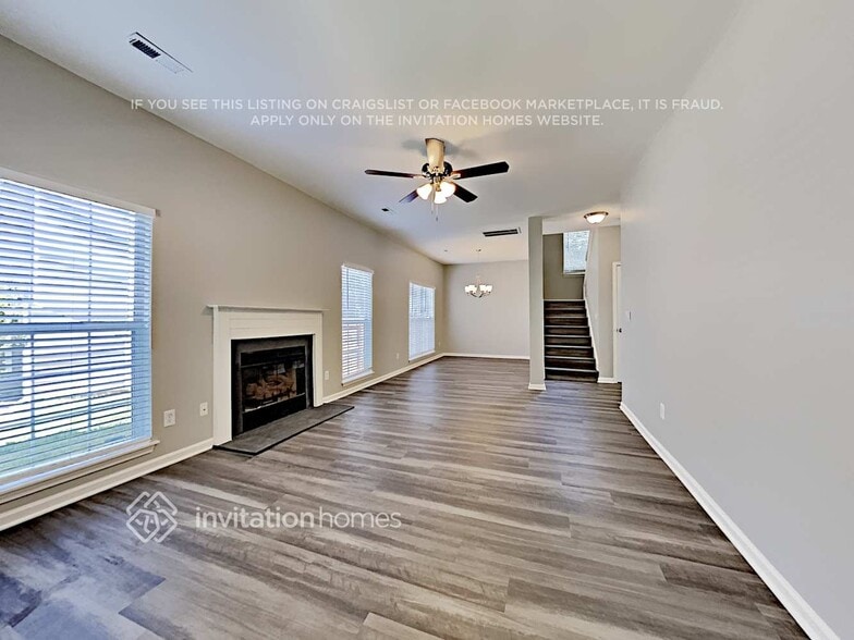 Building Photo - 9216 Darbyshire Pl