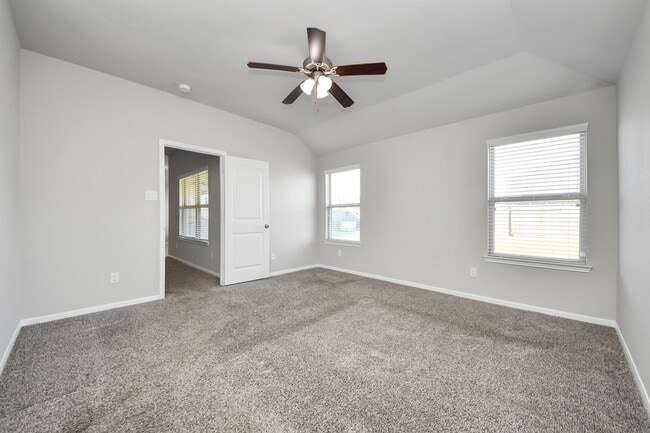 Building Photo - 3230 McDonough Way