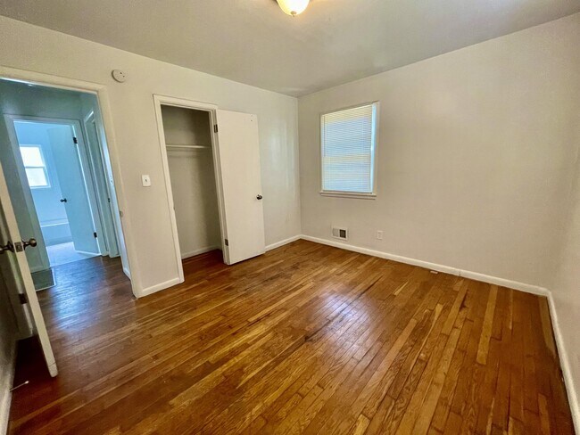 Building Photo - 1522 S Home Ave