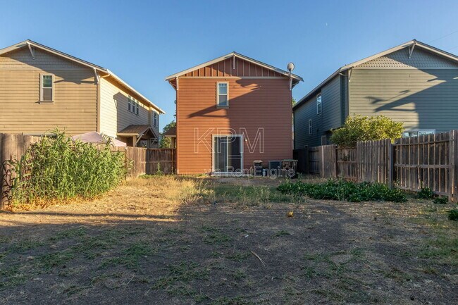 Building Photo - 2537 Plymouth Oaks Ct