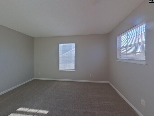 Building Photo - 7 Barnley Ct